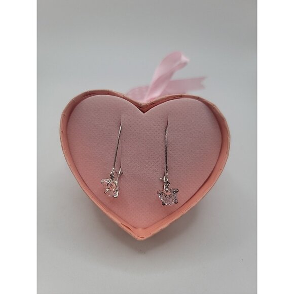 NEW AVON PIERCED EARRINGS Clear Glass Drop Heart Shape NEW In Box - Picture 1 of 3